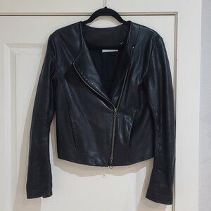 Vince designer sleek black leather collarless jacket size small